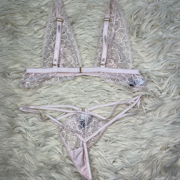 Journelle • ‘Karina’ Bralette+Thong Set • Slipper • M - Picture 12 of 12
